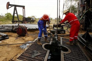 Petróleo venezolano subió a 44,01 dólares, su precio más alto en 2016