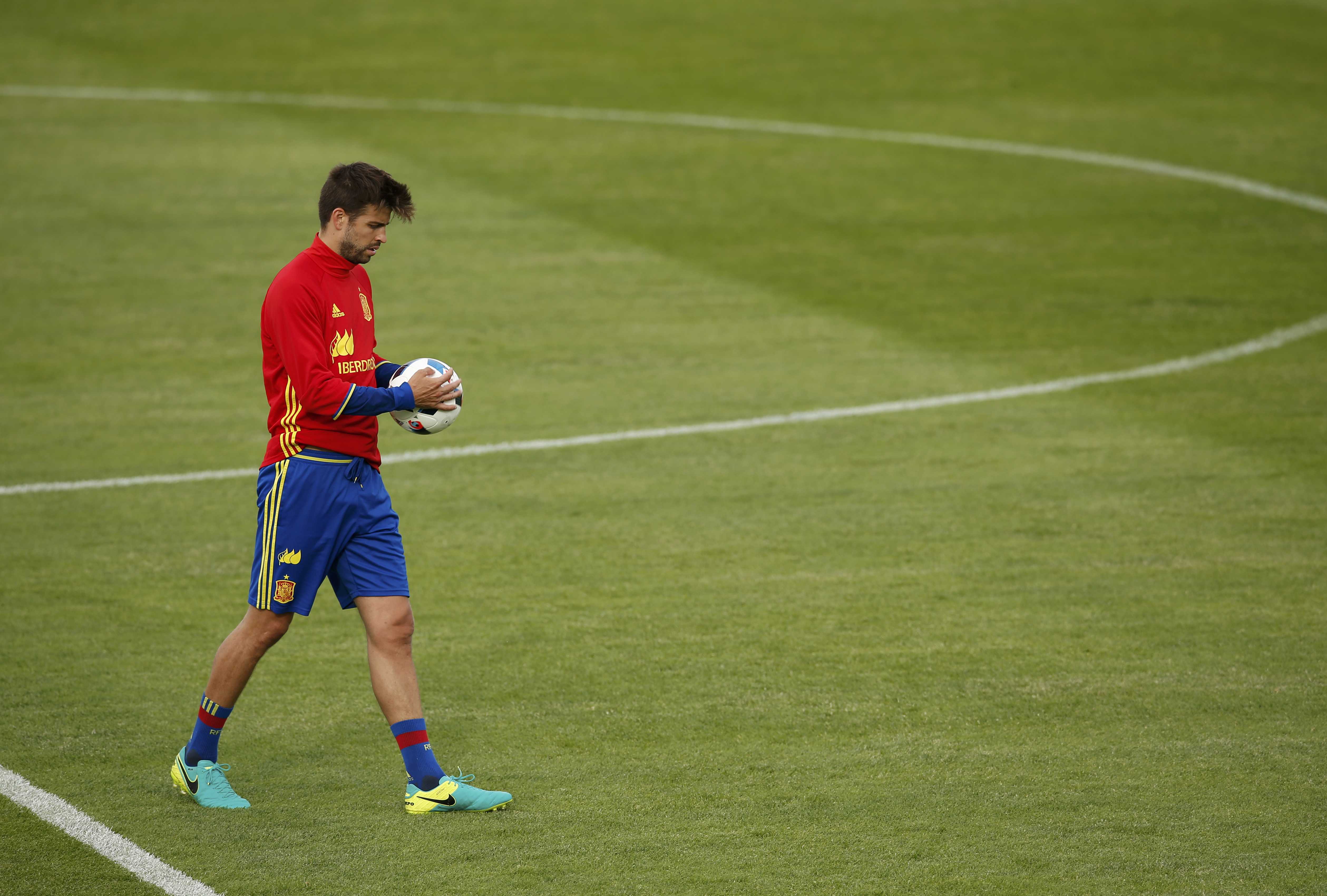 Piqué: Esto es fútbol y no una competición de patriotismo