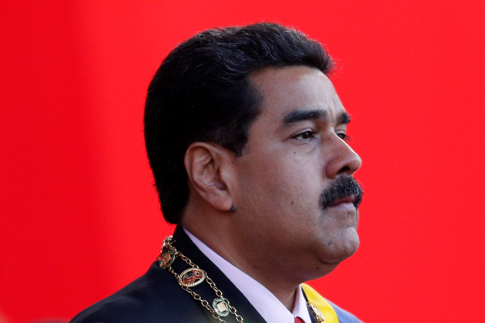 Chavismo se debate entre la renuncia de Maduro y el deslinde del Gobierno