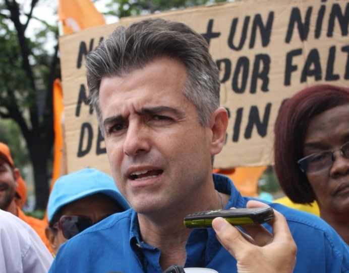 Feo La Cruz: CNE debe convocar el revocatorio a más tardar para el 20 de noviembre