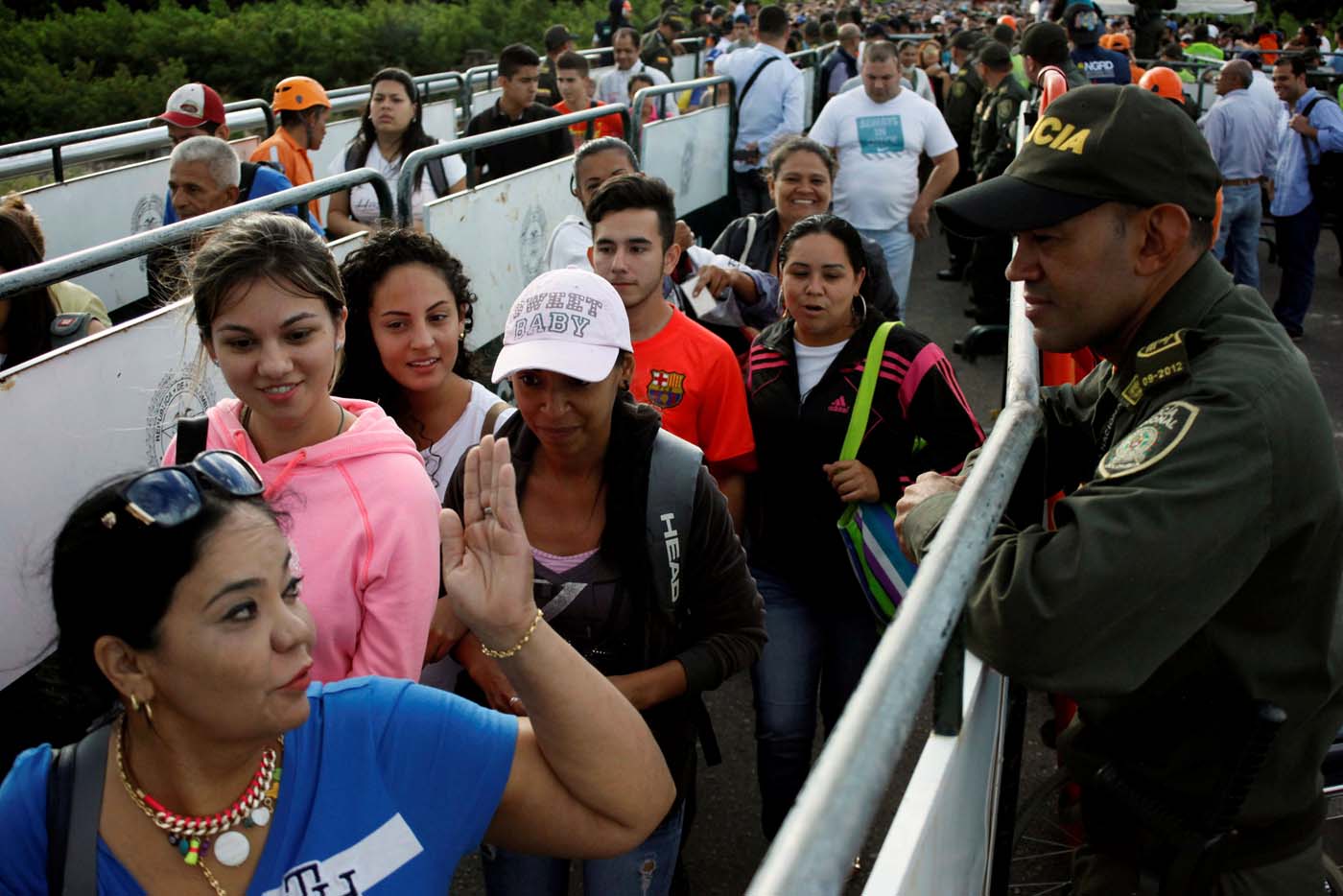 Un viaje obligado: Embarazadas en Venezuela migran para dar a luz