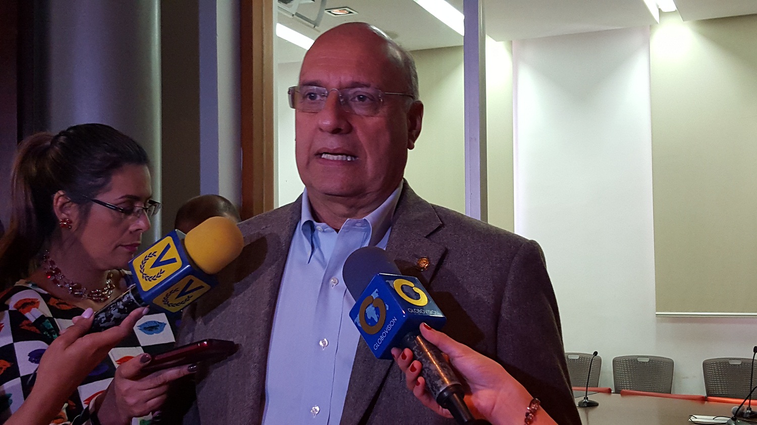Williams Dávila alertó que Venezuela presiona por un traspaso antiético de la presidencia de Mercosur