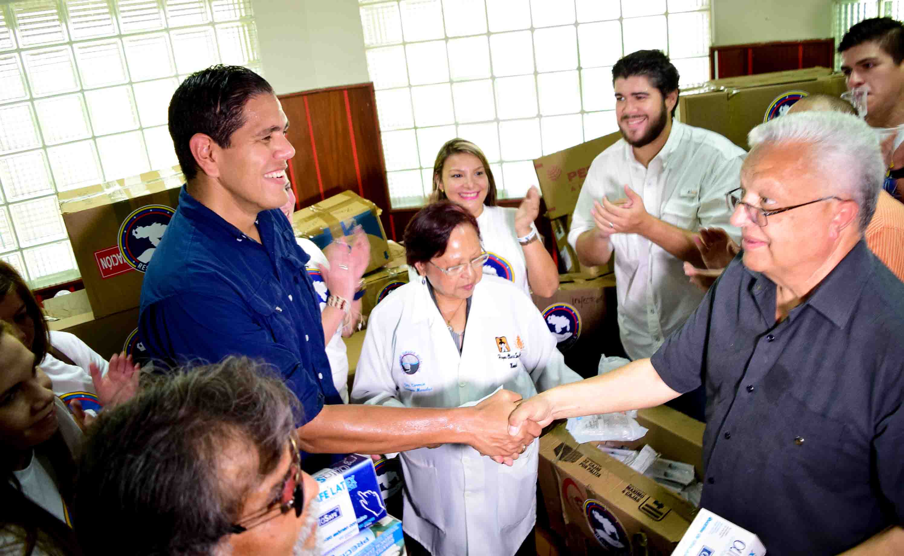 Más de 600 cajas de insumos médicos entregó Rescate Venezuela en el Zulia en una semana