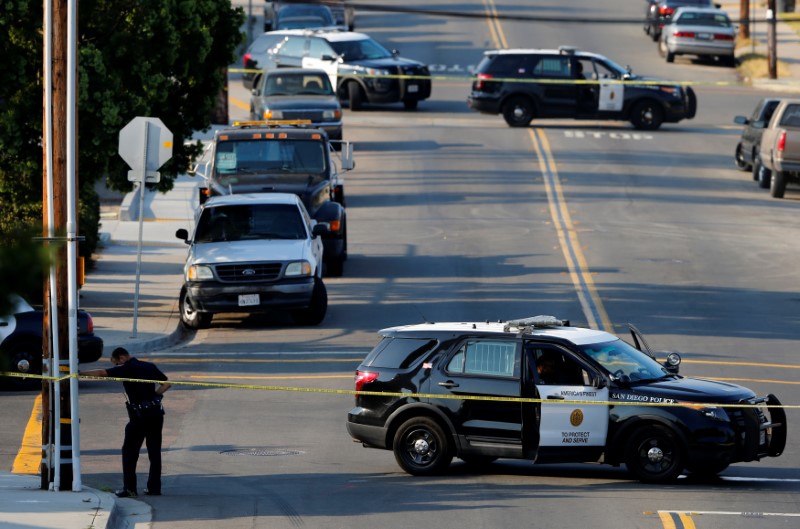 EEUU: Un policía muerto y otro herido en tiroteo en San Diego