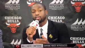 Dwyane Wade fue presentado por los Bulls de Chicago
