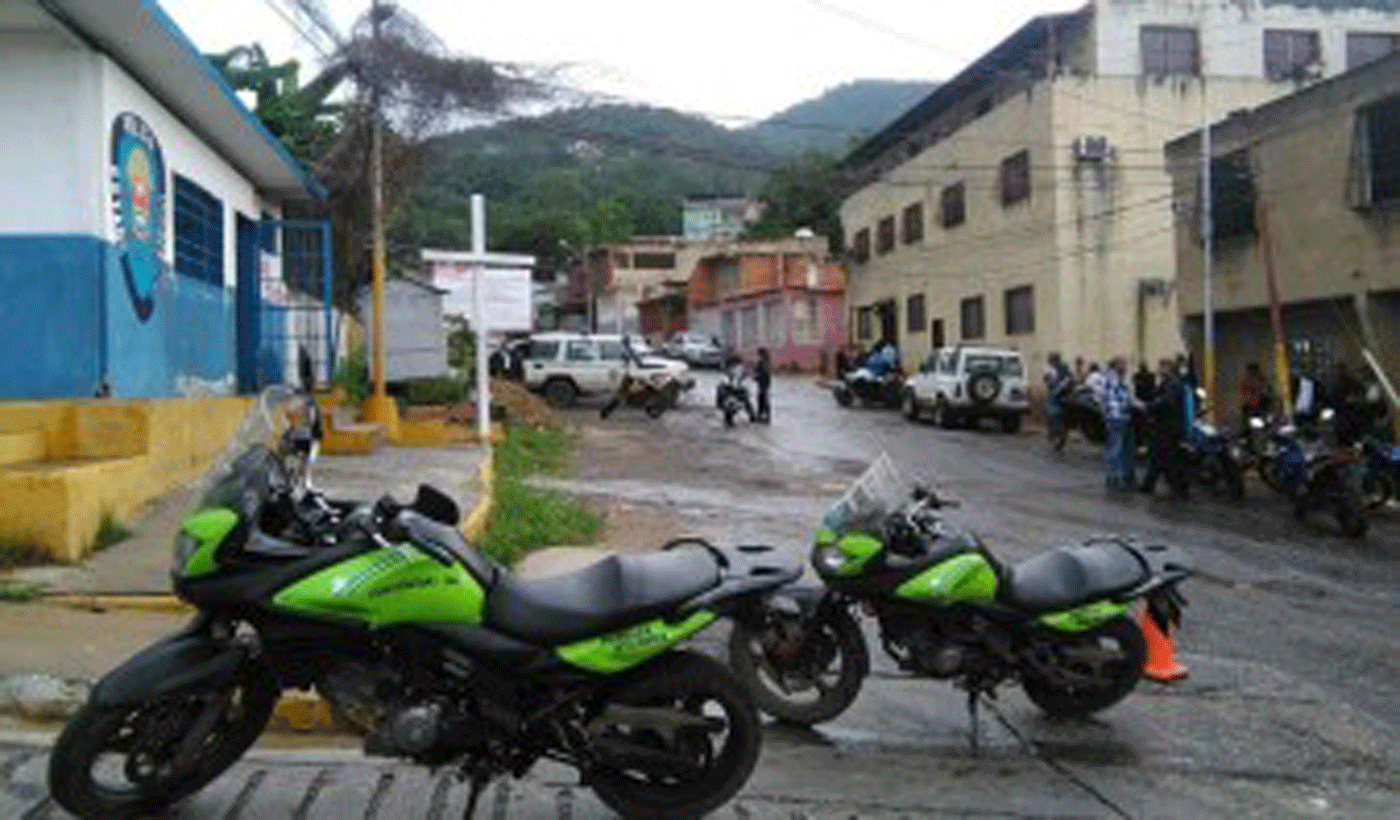 Lanzan granada contra estación de Polianzoátegui en sector Agua Potable