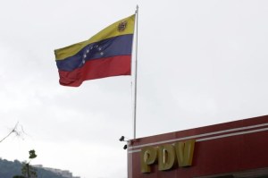 Petróleo venezolano cae a 37,58 dólares