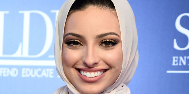 Playboy coloca en portada por primera vez una musulmana con hijab… ¡y es bellísima! (FOTOS)