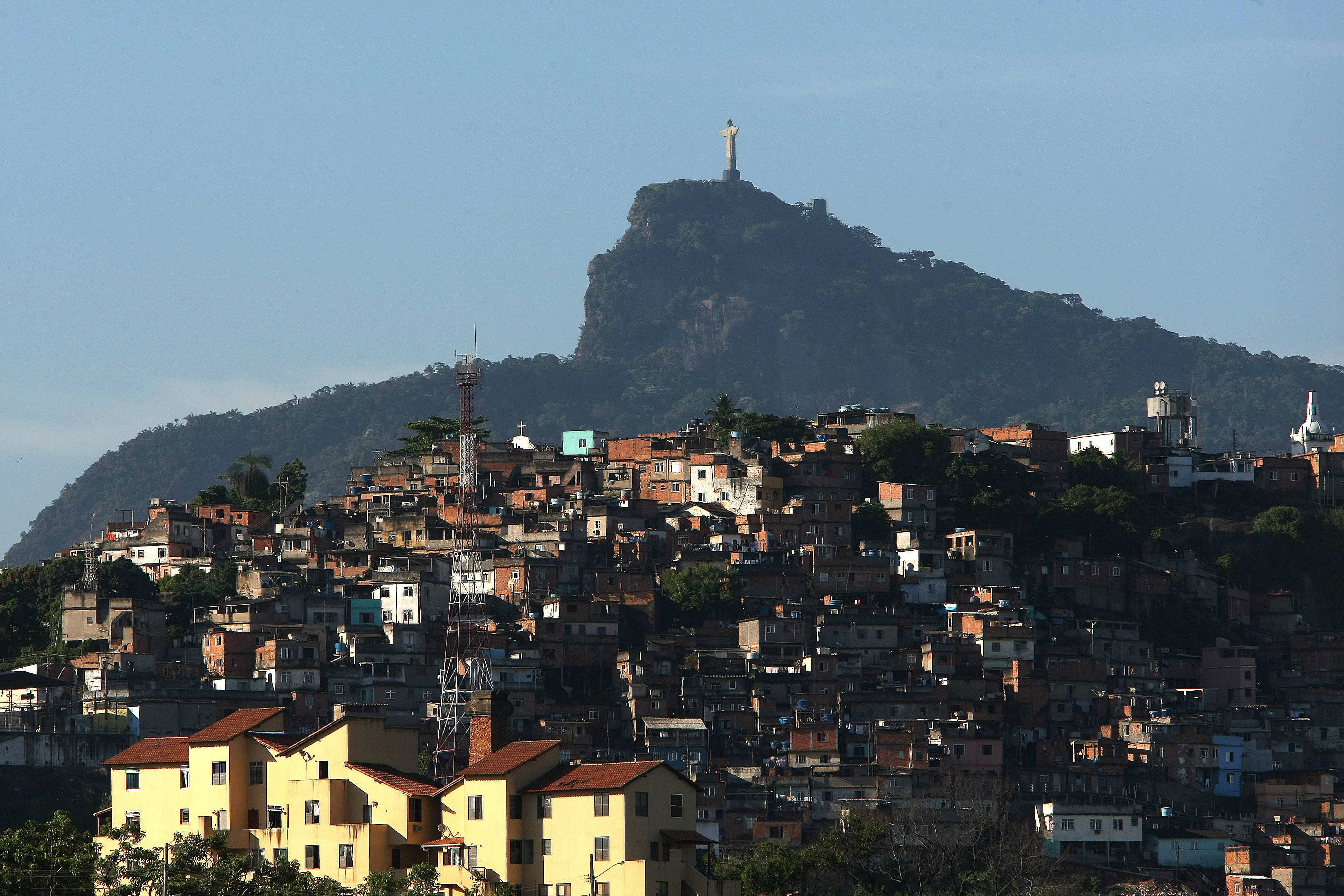 La campaña electoral brasileña deja de lado a las favelas