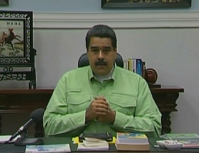 Maduro extiende días de inscripción para solicitar “Carnet de la Patria” y anuncia “Tiendas Clap”