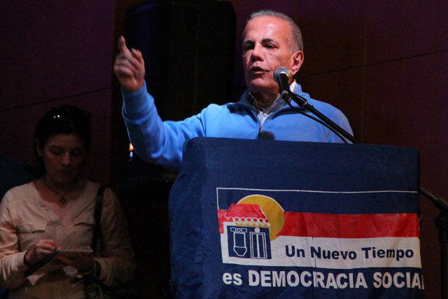 Manuel Rosales: El país lo que está es exigiendo un cronograma electoral