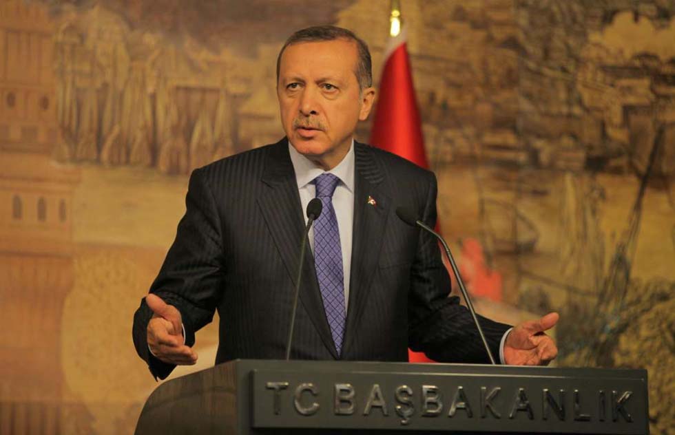Erdogan: Rechazo a ingreso de ministro turco en Holanda es un vestigio del nazismo