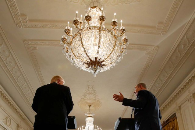 Israeli Prime Minister Benjamin Netanyahu addresses a joint news conference with U.S. President Donald Trump (L) at the White House in Washington, U.S., February 15, 2017. REUTERS/Carlos Barria