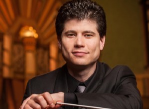 Jorge Luis Uzcátegui dirigió la orquesta KlassikPhilharmonie Hamburg