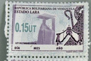 Hasta los timbres fiscales escasean en Caracas