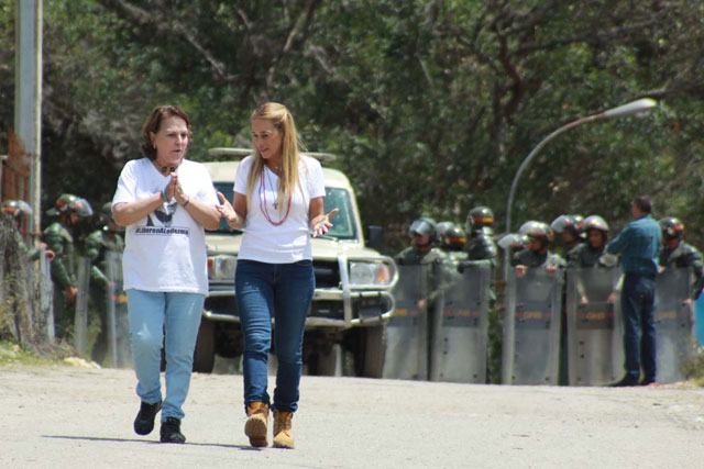 Mitzy de Ledezma: Aislamiento de Leopoldo López  es una flagrante  violación de Derechos Humanos