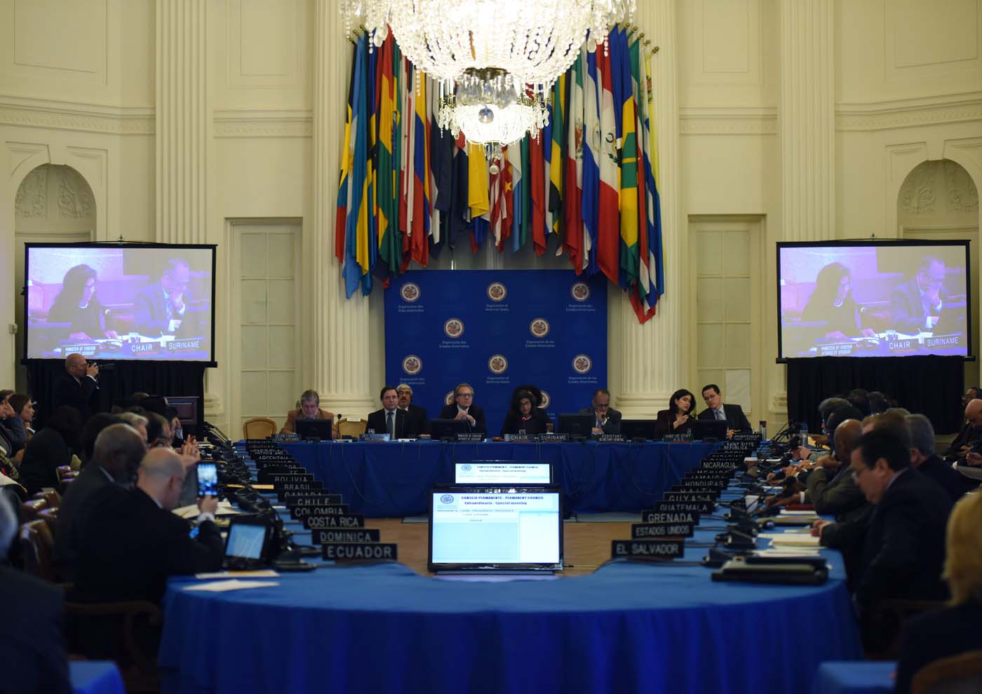 OEA pide a Argentina y Reino Unido reanudar negociaciones sobre las Islas Malvinas