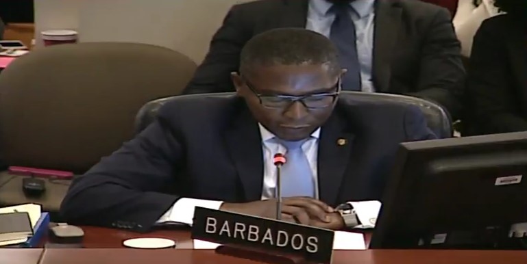 Barbados no apoya la suspensión de Venezuela de la OEA