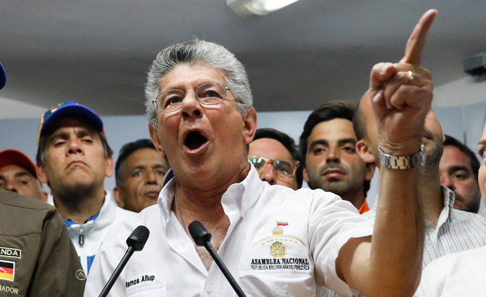 Ramos Allup le responde a Diosdado: No será con sangre sino con votos que saldrán del Gobierno