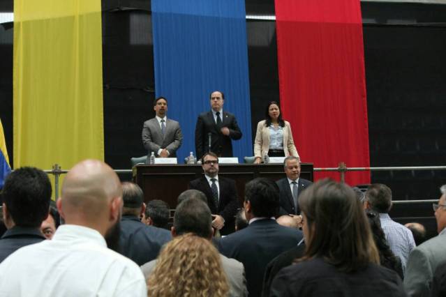 Asamblea en parque miranda1