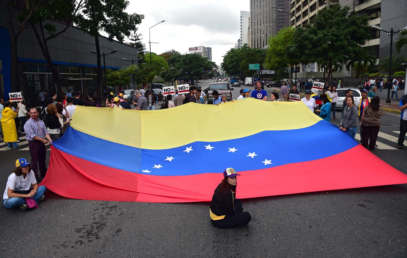 Culmina oficialmente el Trancazo convocado por la MUD #2May