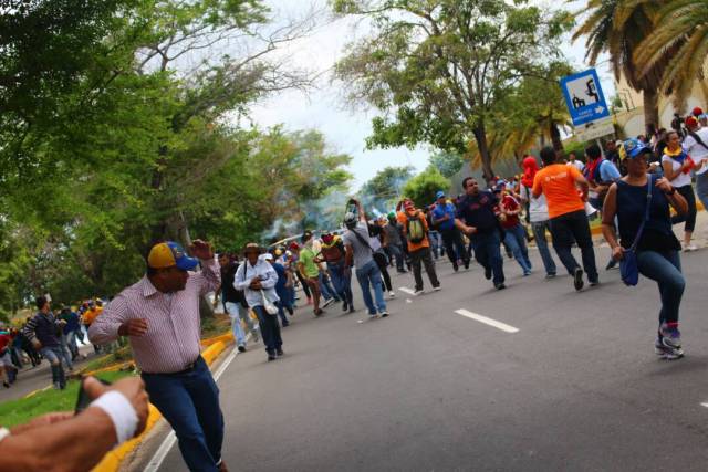 Fuerte represión durante una manifestación en Zulia