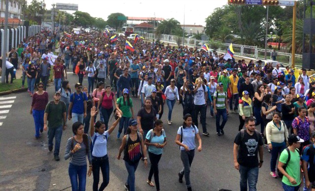 Foto: Estudiante marcha en ciudad Bolívar en rechazo a la Constituyente / Cortesía