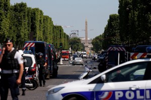 Asaltante de ataque fallido en París había jurado lealtad al Estado Islámico