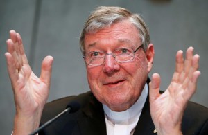 El número tres del Vaticano, acusado de abusos sexuales