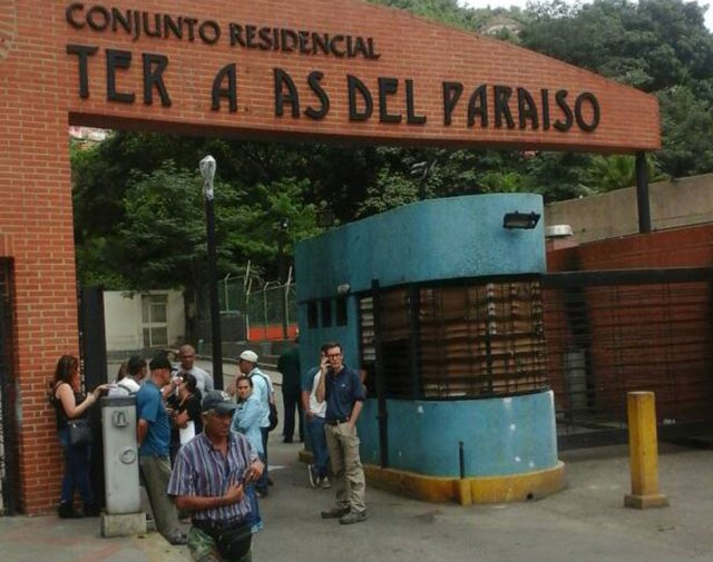 GNB perpetró un madrugonazo contra los vecinos de El Paraíso. Foto: Carlos Arana / LaPatilla.com