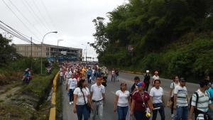 Docentes trancaron la Panamericana en protesta contra la Constituyente de Maduro