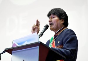 Evo Morales critica a Trump por supuestos insultos contra Haití y El Salvador