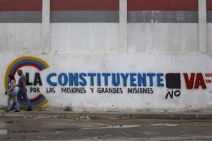 Juristas ecuatorianos califican como inconstitucional la Constituyente cubana de Maduro (+Documento)