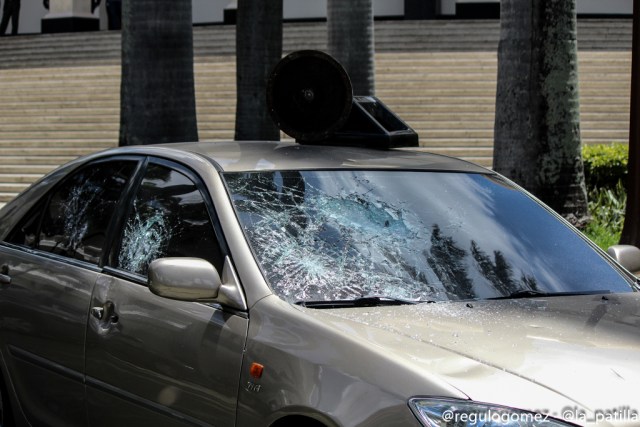 El asalto a la AN en imágenes. Foto: Régulo Gómez / LaPatilla.com