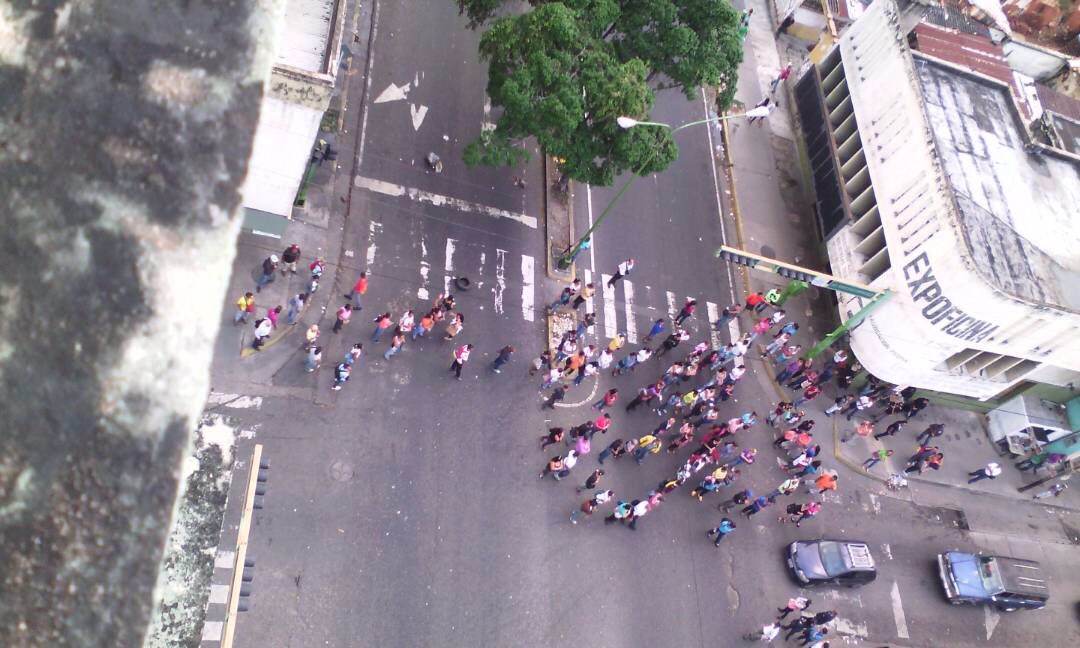 Protestan en Valencia por aumento de pasaje  #7Jul