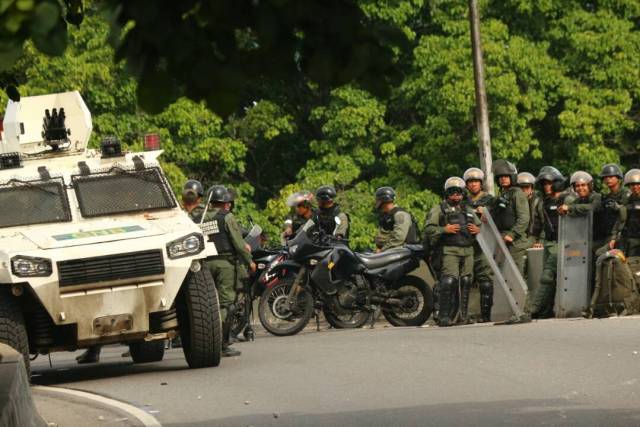 Detenidos en Bello Campo este #27Jul tras represión de la GNB / Foto: Wil Jiménez 