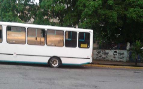 Solitarias las paradas de transporte de Guarenas y Guatire (foto) #20Jul
