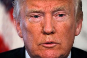 Condena de Trump a violencia y odio incluye “supremacistas blancos”, aclara la Casa Blanca