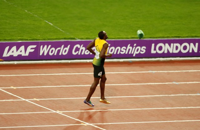 Athletics - World Athletics Championships Ð menÕs 4 x 100 meters relay final Ð London Stadium, London, Britain Ð August 12, 2017 Ð Usain Bolt of Jamaica stumbles injured. REUTERS/Matthew Childs