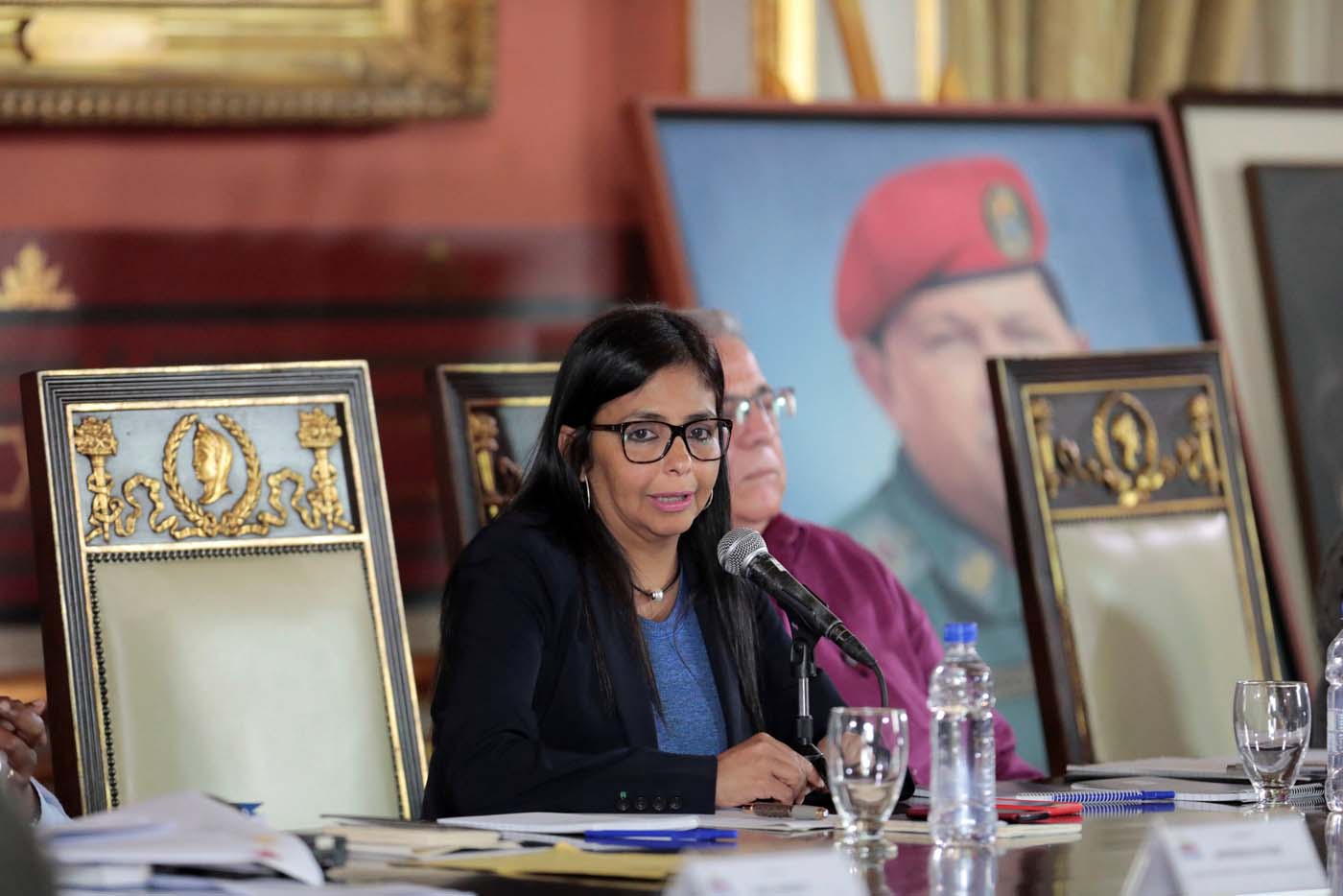 Delcy Rodríguez pide seriedad a acompañantes de diálogo en República Dominicana