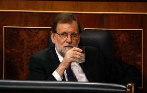 Rajoy considera lamentable que el Gobierno bolivariano prohíba salida de Lilian Tintori