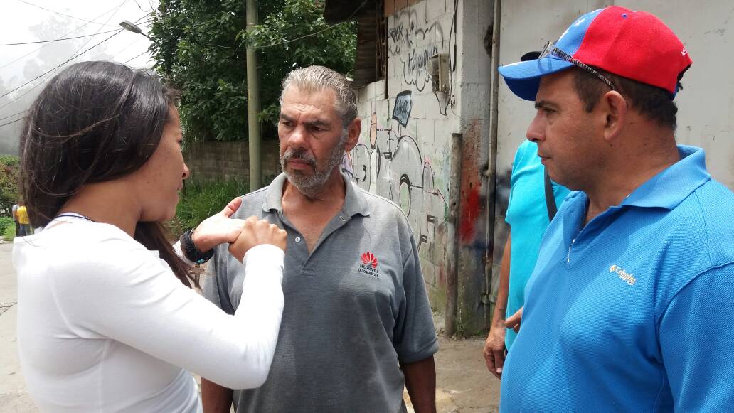 Marialbert Barrios alertó que 60 familias corren riesgo en El Junquito por falta de acciones gubernamentales