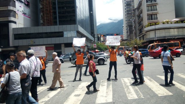 En Chacao se solidarizan con David Smolansky / Foto: Iván Nieto