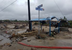 Tormenta tropical Lidia deja tres muertos a su paso por Baja California