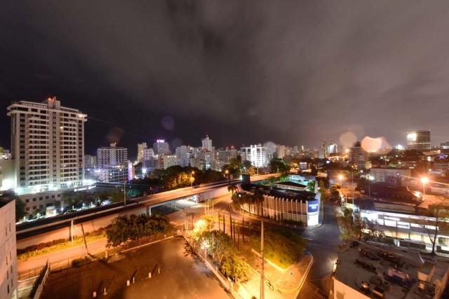 General view of El Condado area, in San Juan, Puerto Rico, on September 19, 2017, prior to the arrival of Hurricane Maria. Maria is headed towards the Virgin Islands and Puerto Rico after battering the eastern Caribbean island of Dominica, with the US National Hurricane Center warning of a "potentially catastrophic" impact. / AFP PHOTO / HECTOR RETAMAL