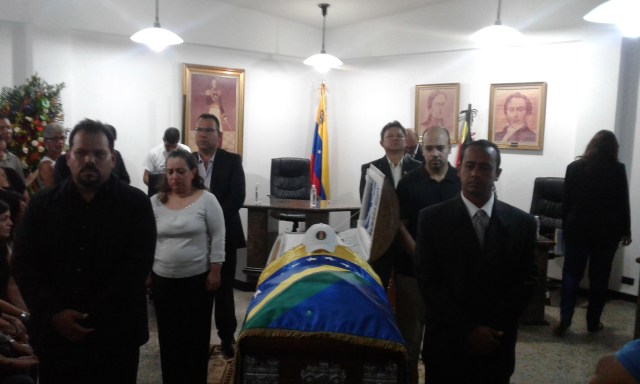 Rindieron últimos honores al concejal Naddord Zambrano (Foto: VP Los Salias)