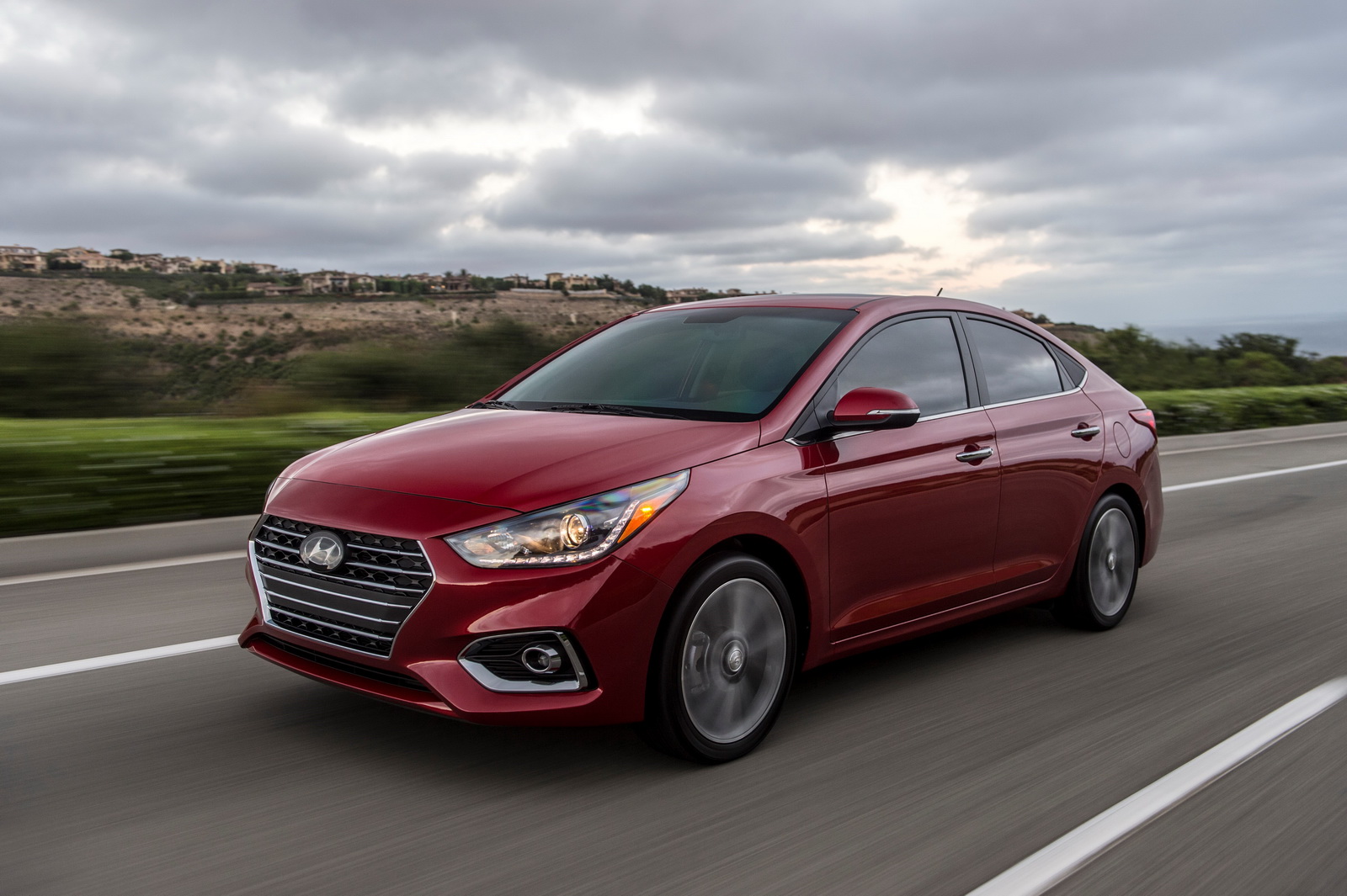 Échale un ojo al nuevo Hyundai Accent 2018 (FOTOS)