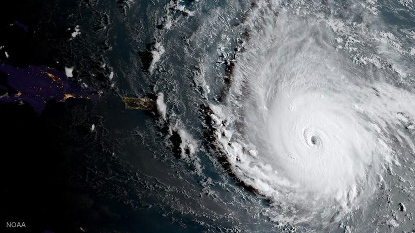 El Gobierno británico convoca reunión de emergencia por huracán Irma