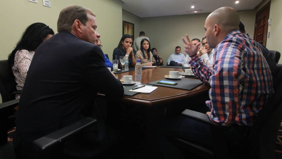 Guanipa se reunió con fuerzas vivas del Zulia a la espera de su juramentación ante el CLEZ