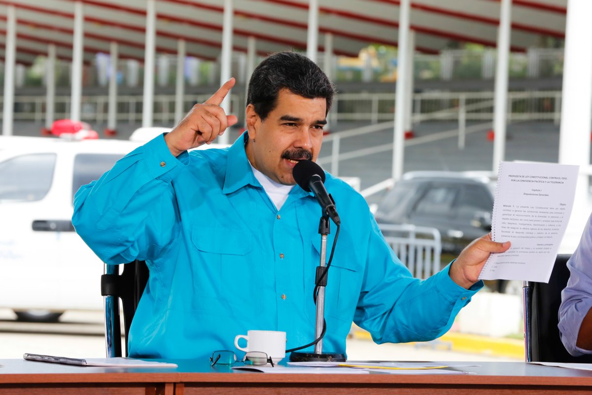 Maduro pide a la Fiscalía actuar contra Julio Borges “por traidor a la patria”